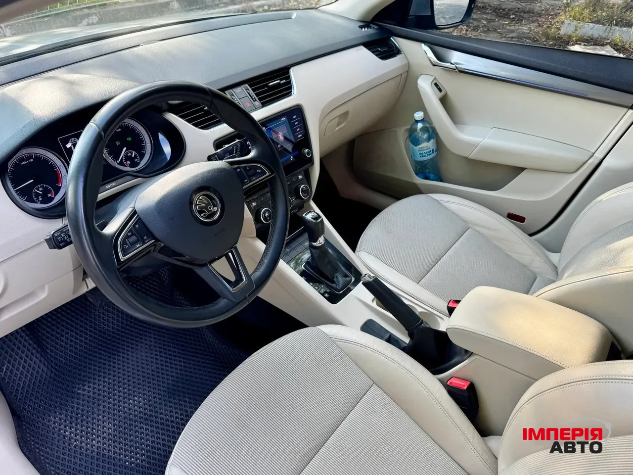 Skoda Octavia - фото 24