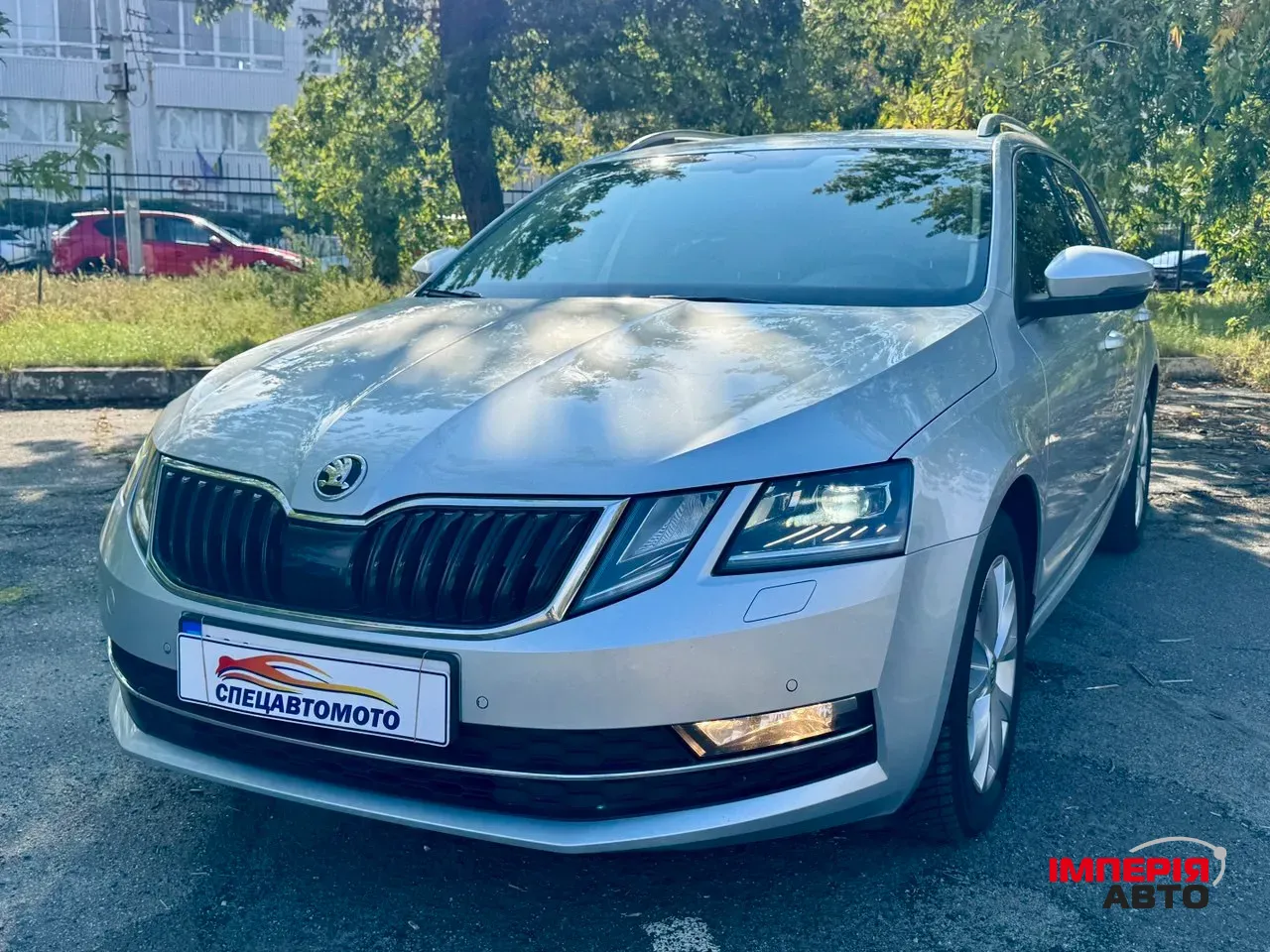 Skoda Octavia - фото 8