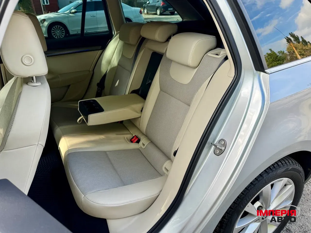 Skoda Octavia - фото 16