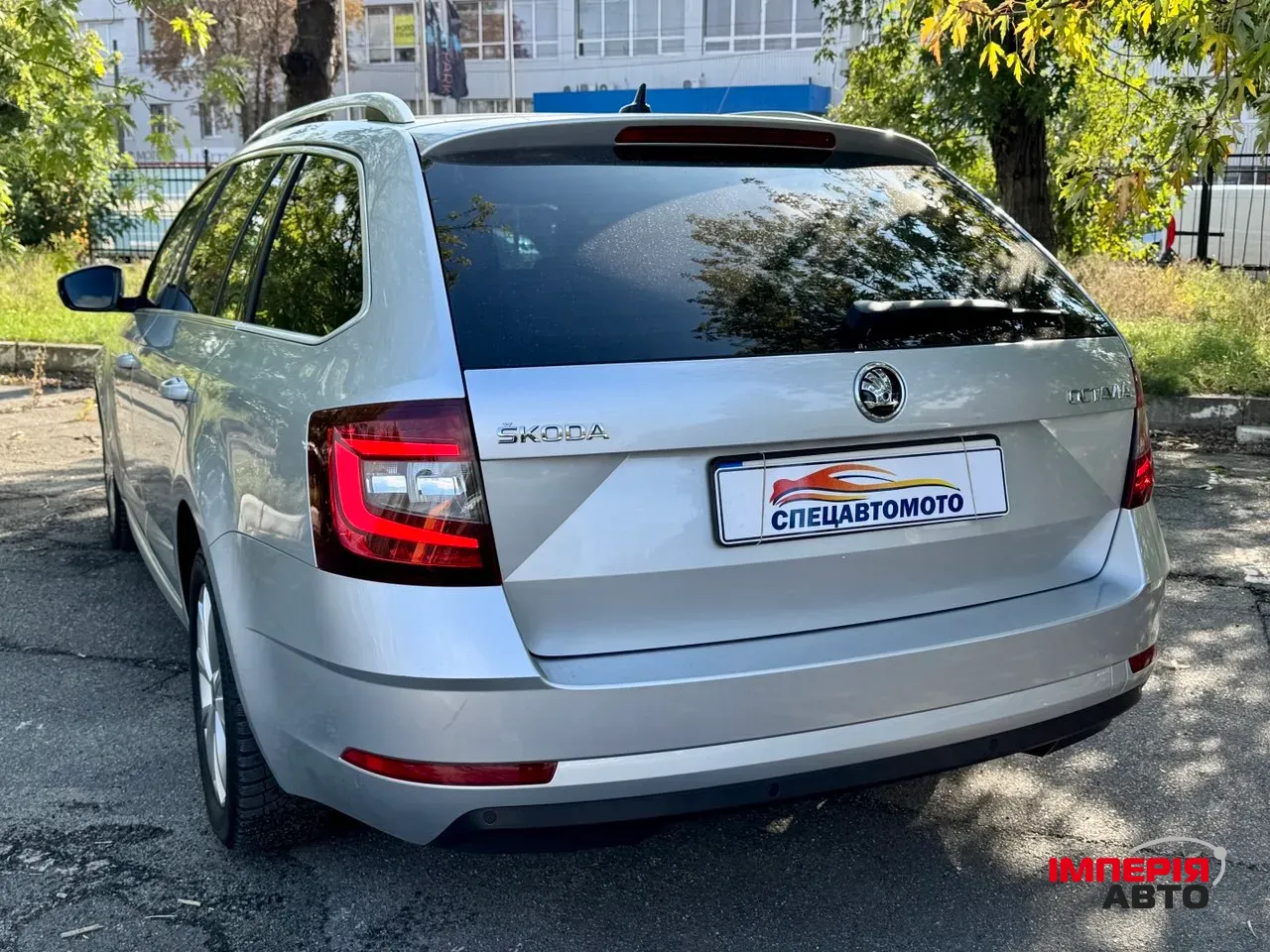 Skoda Octavia - фото 12