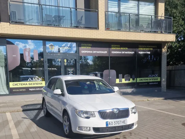 Skoda Superb - фото 3