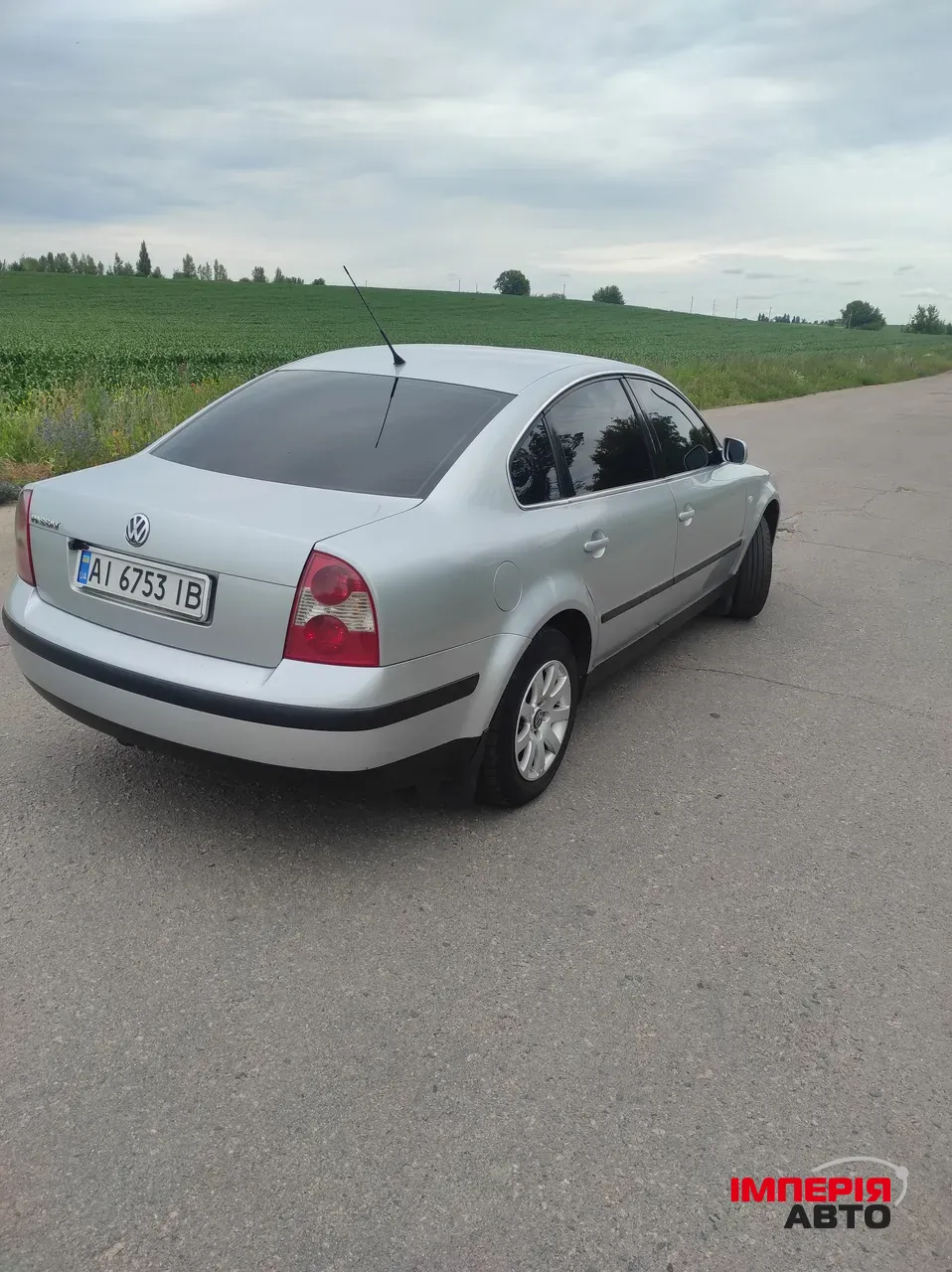 Volkswagen Passat - фото 2