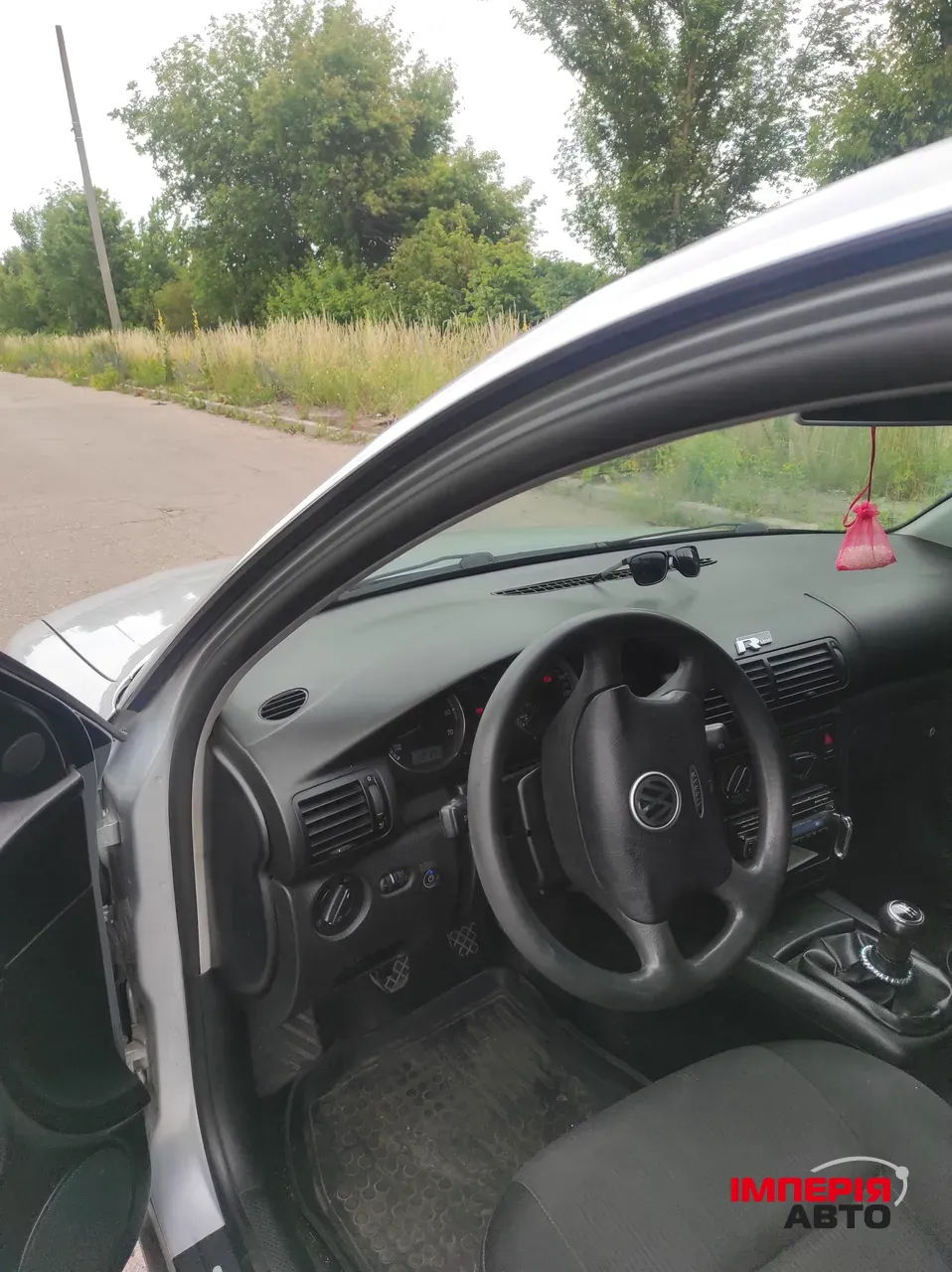 Volkswagen Passat - фото 8