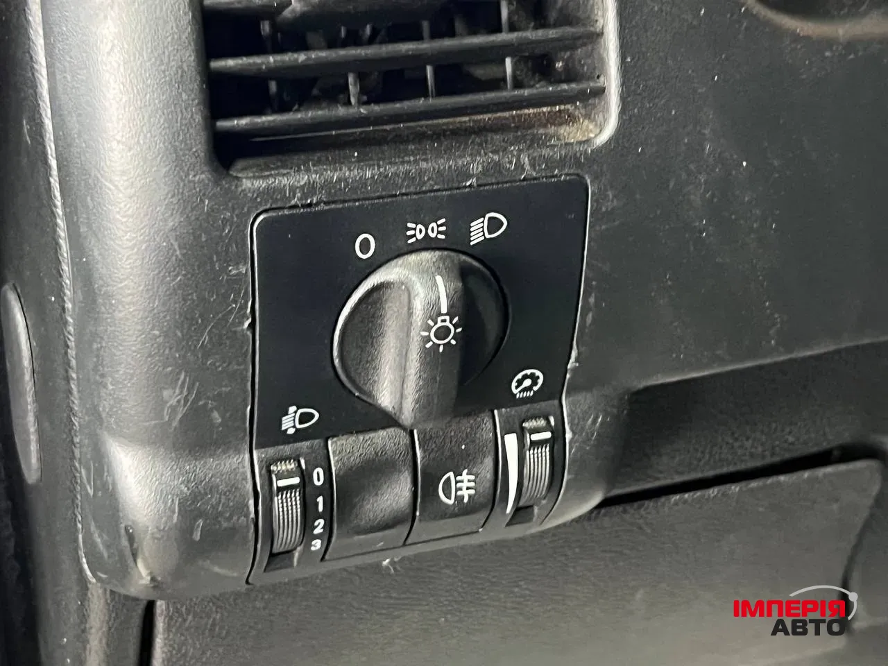 Opel Zafira - фото 13