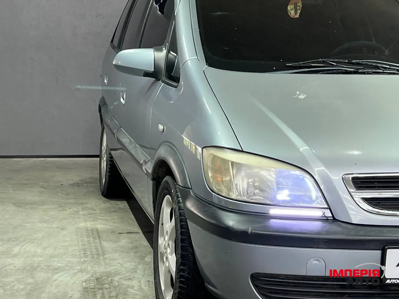 Opel Zafira - фото 2