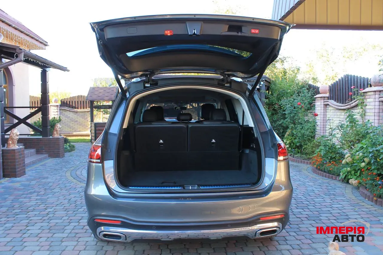 Mercedes-Benz GLS - фото 19