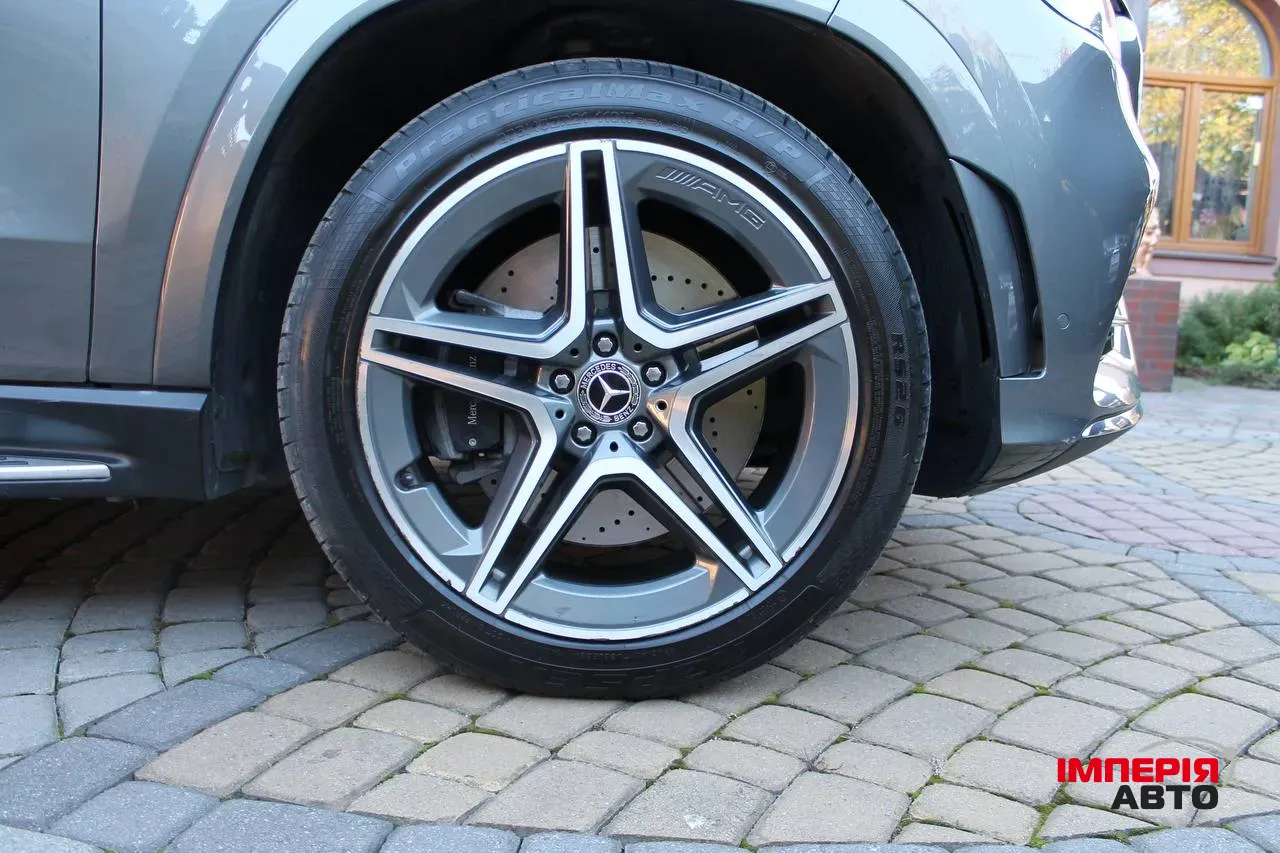 Mercedes-Benz GLS - фото 39