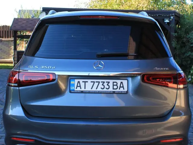 Mercedes-Benz GLS - фото 4