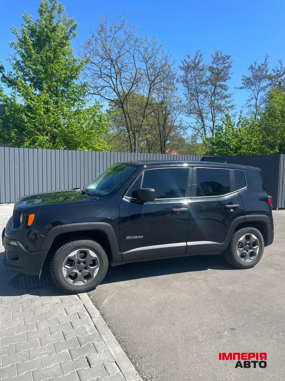 Jeep Renegade - фото 10