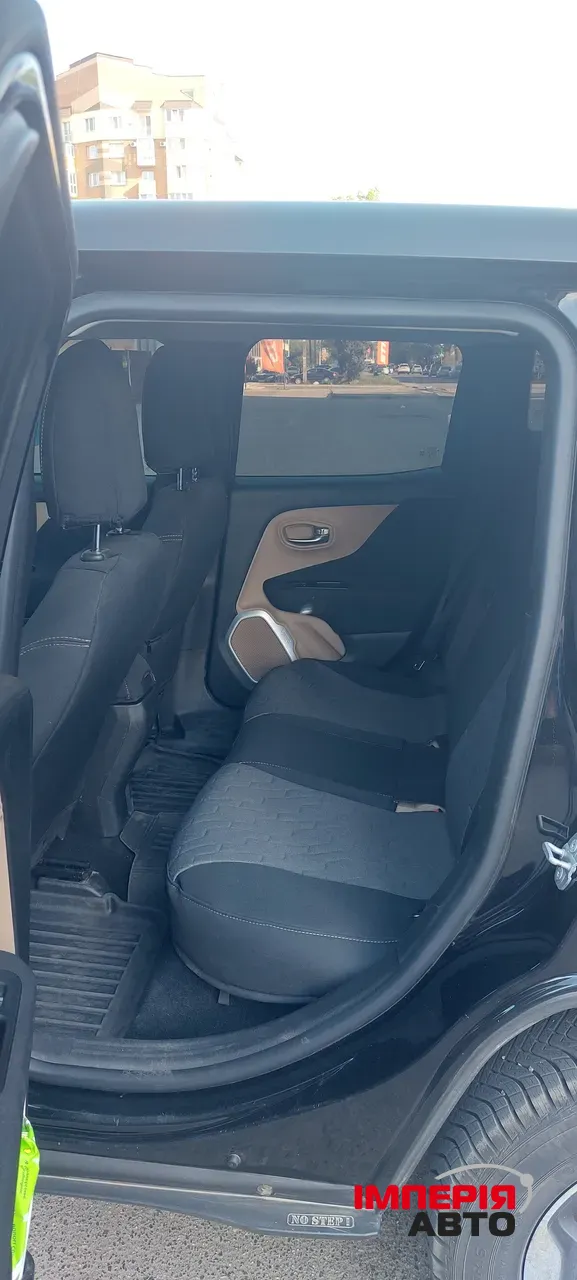 Jeep Renegade - фото 8