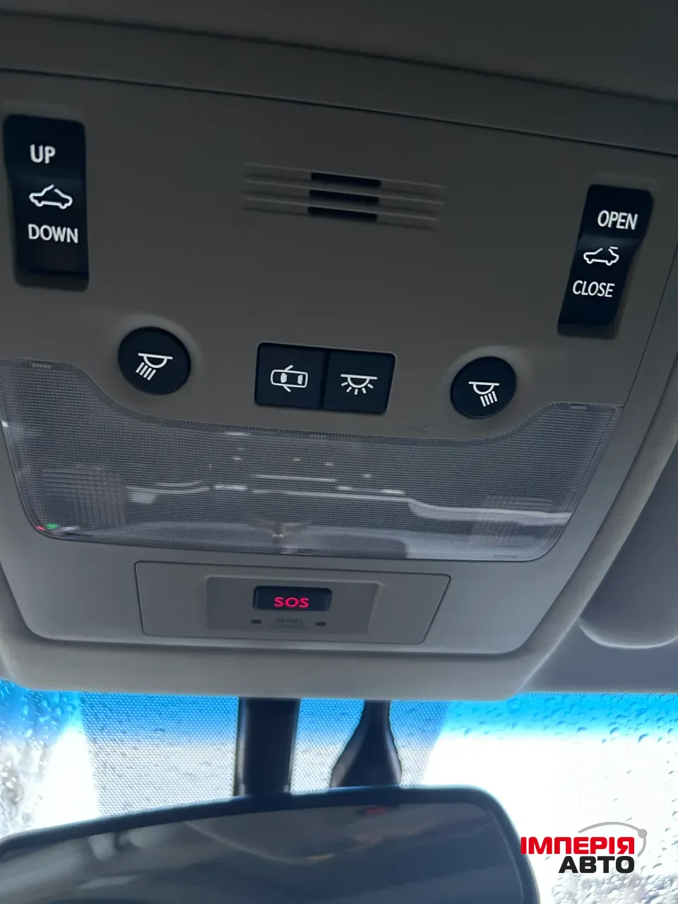 Lexus ES - фото 10