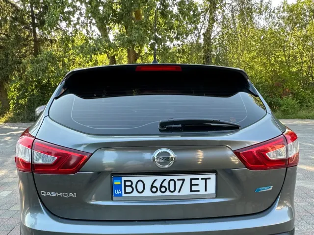 Nissan Qashqai - фото 4