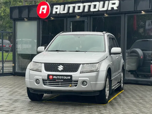 Suzuki Vitara - фото 1