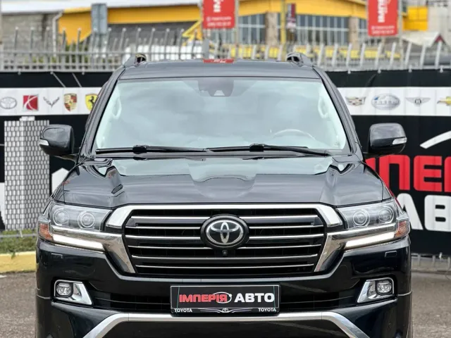 Toyota Land Cruiser - фото 3