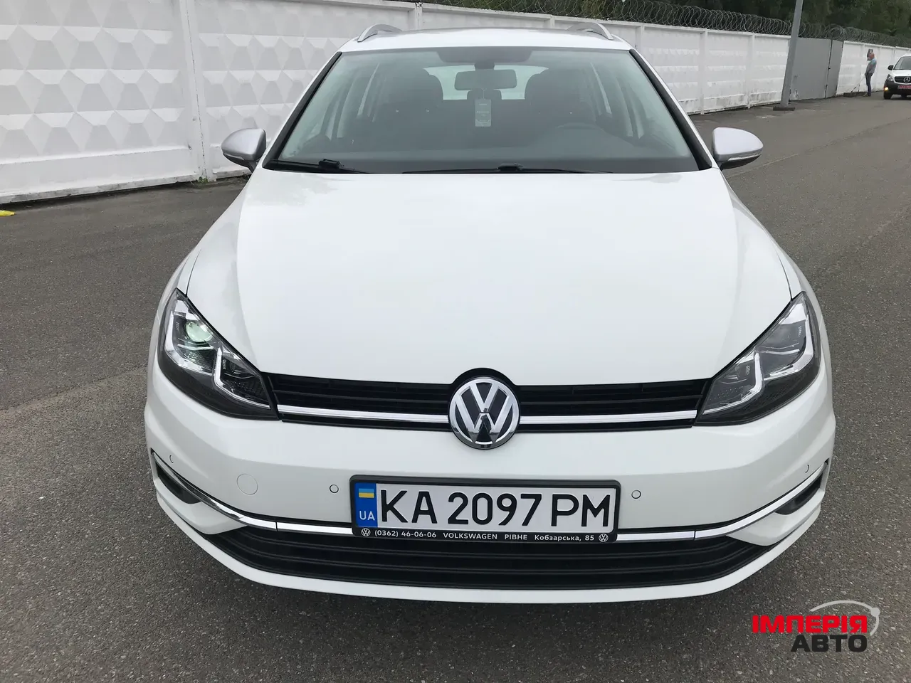 Volkswagen Golf - фото 14