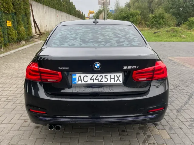 BMW 3 серії - фото 3
