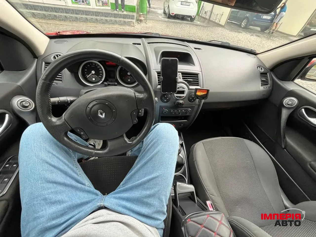 Renault Megane - фото 12