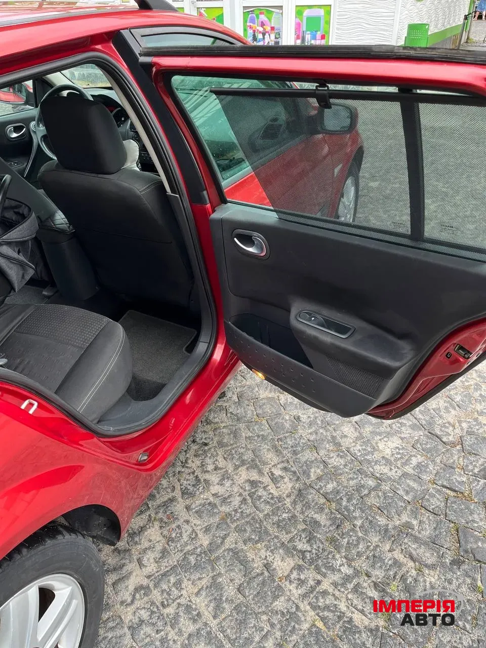 Renault Megane - фото 15