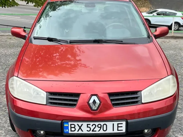 Renault Megane - фото 2