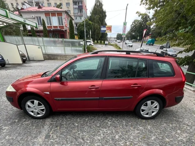 Renault Megane - фото 4
