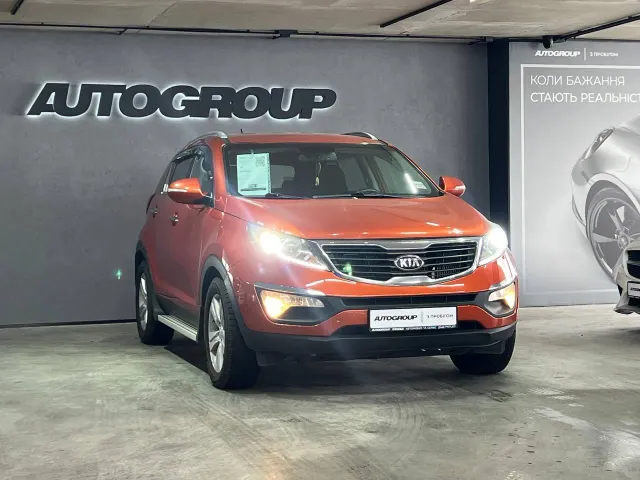 Kia Sportage - фото 1