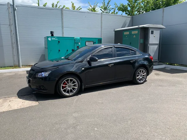 Chevrolet Cruze - фото 3