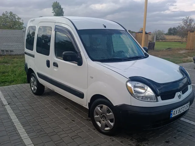 Renault Kangoo - фото 4