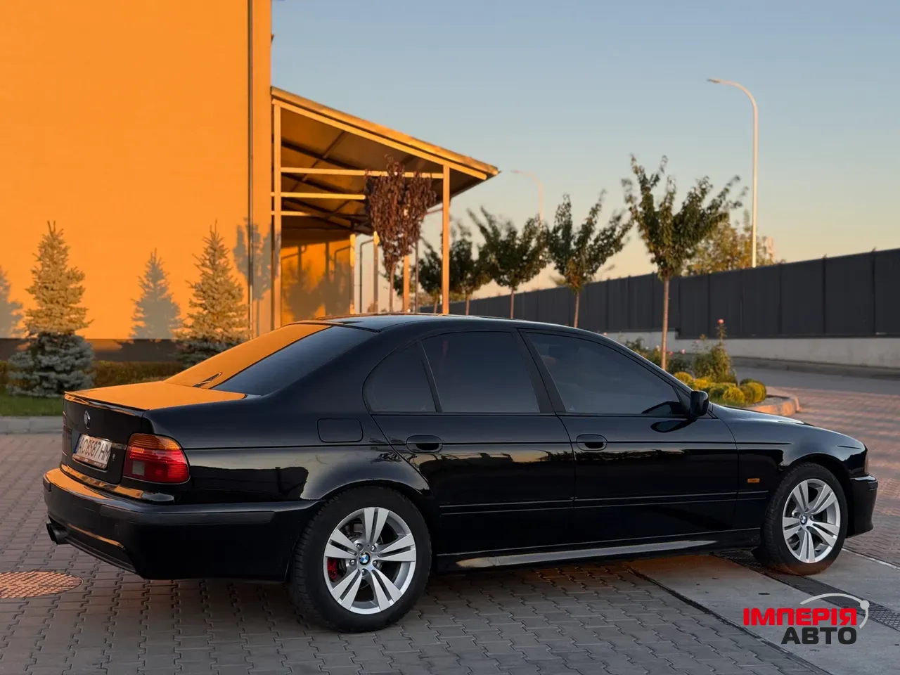 BMW 5 серії - фото 14