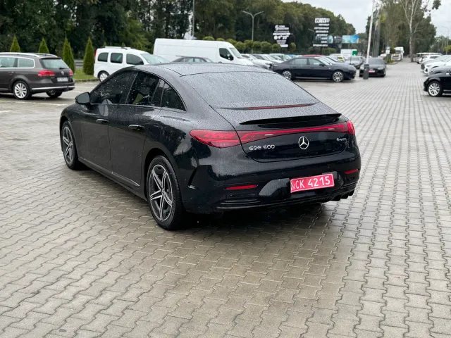Mercedes-Benz EQE - фото 3
