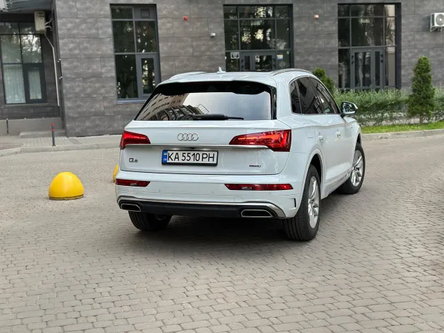 Audi Q5 - фото 2