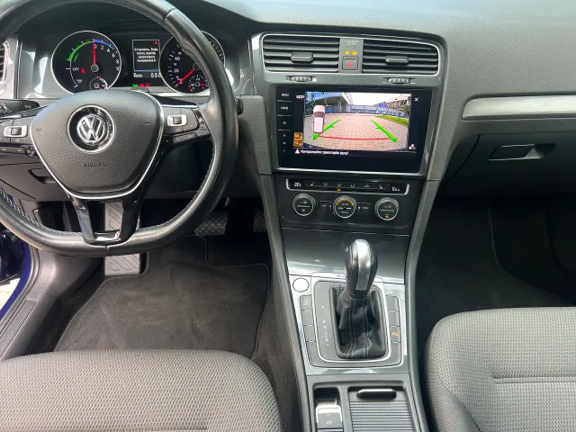 Volkswagen Golf - фото 5