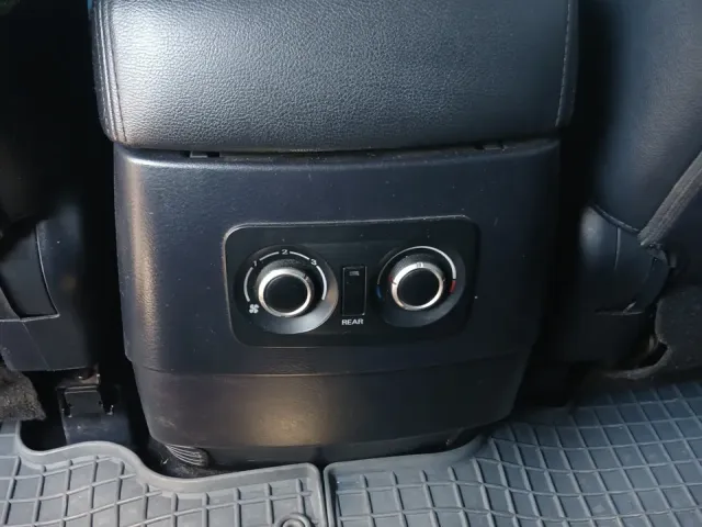 Mitsubishi Pajero - фото 3