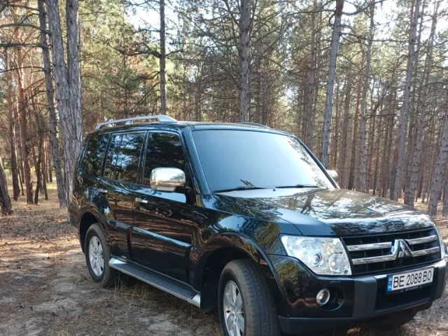 Mitsubishi Pajero - фото 4