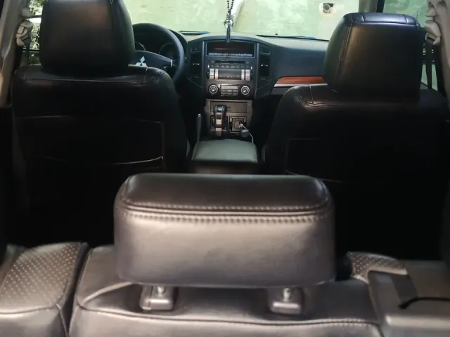 Mitsubishi Pajero - фото 2