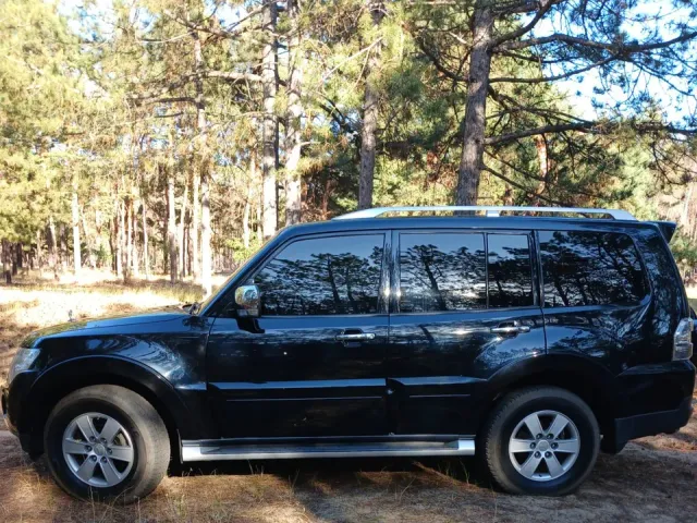 Mitsubishi Pajero - фото 5