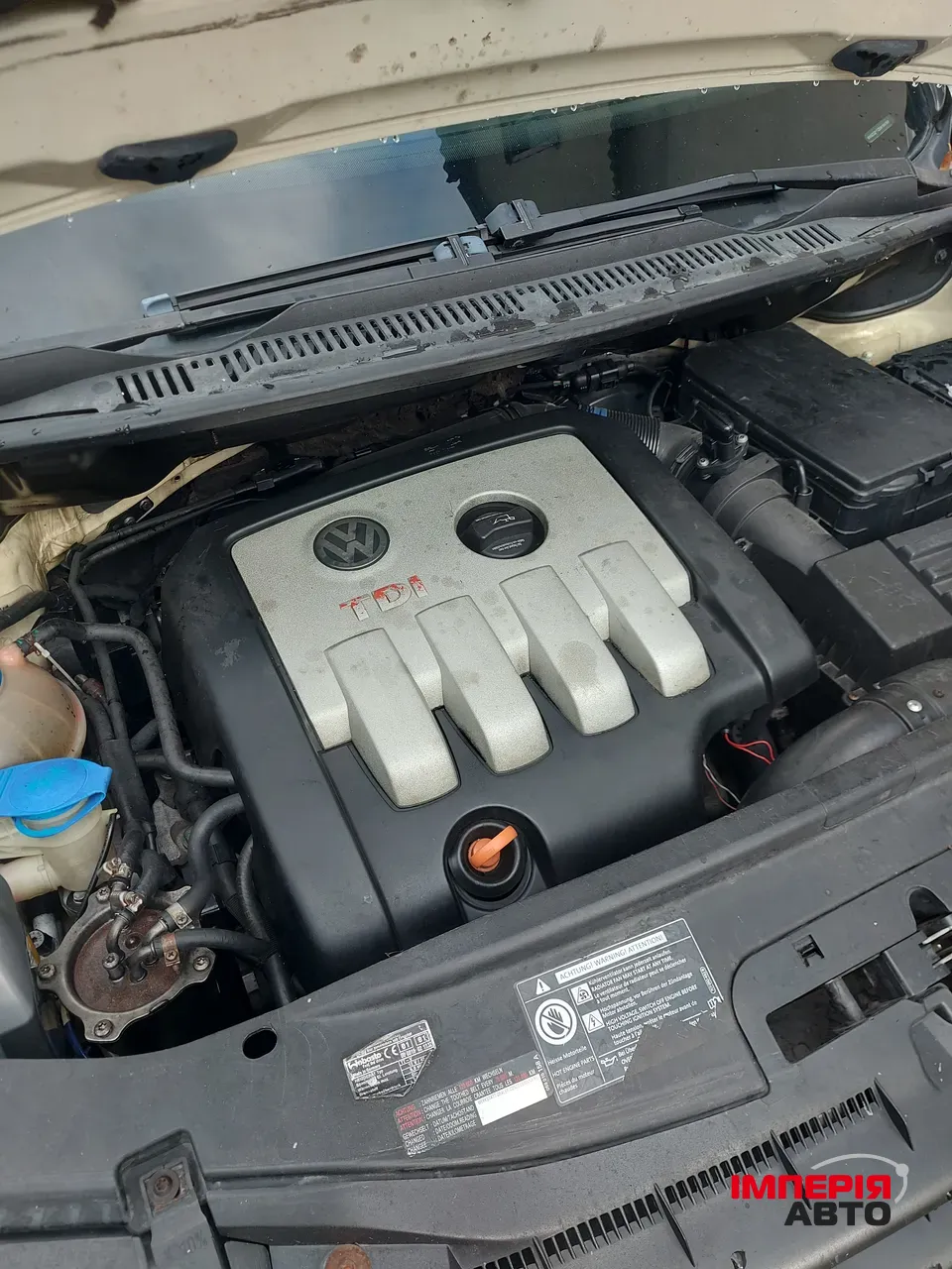 Volkswagen Touran - фото 8
