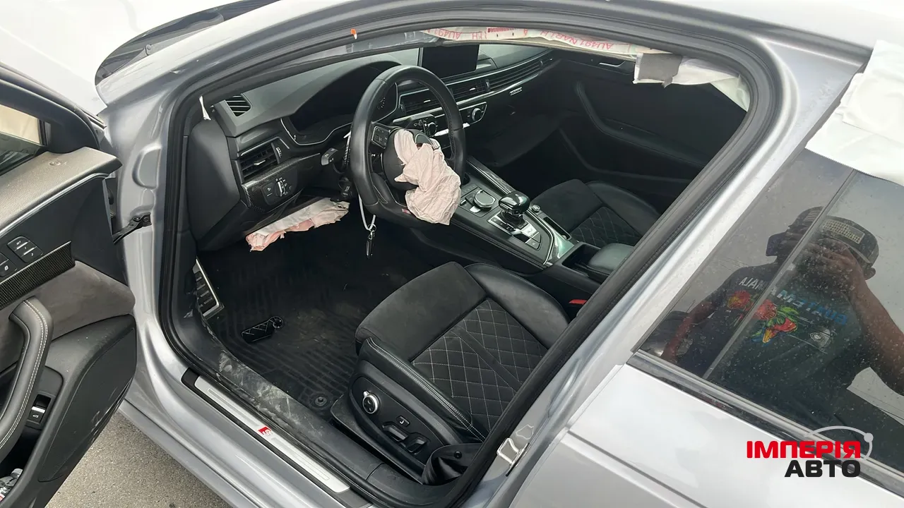 Audi S4 - фото 4