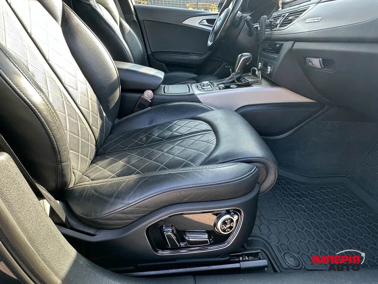 Audi A6 allroad - фото 30