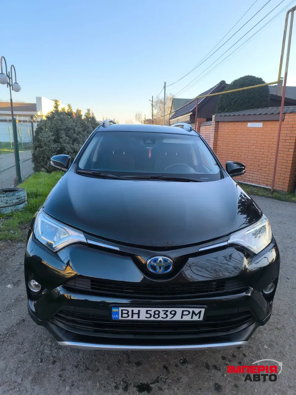 Toyota RAV4 - фото 3