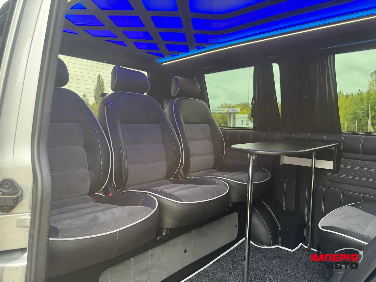 Volkswagen Transporter - фото 11