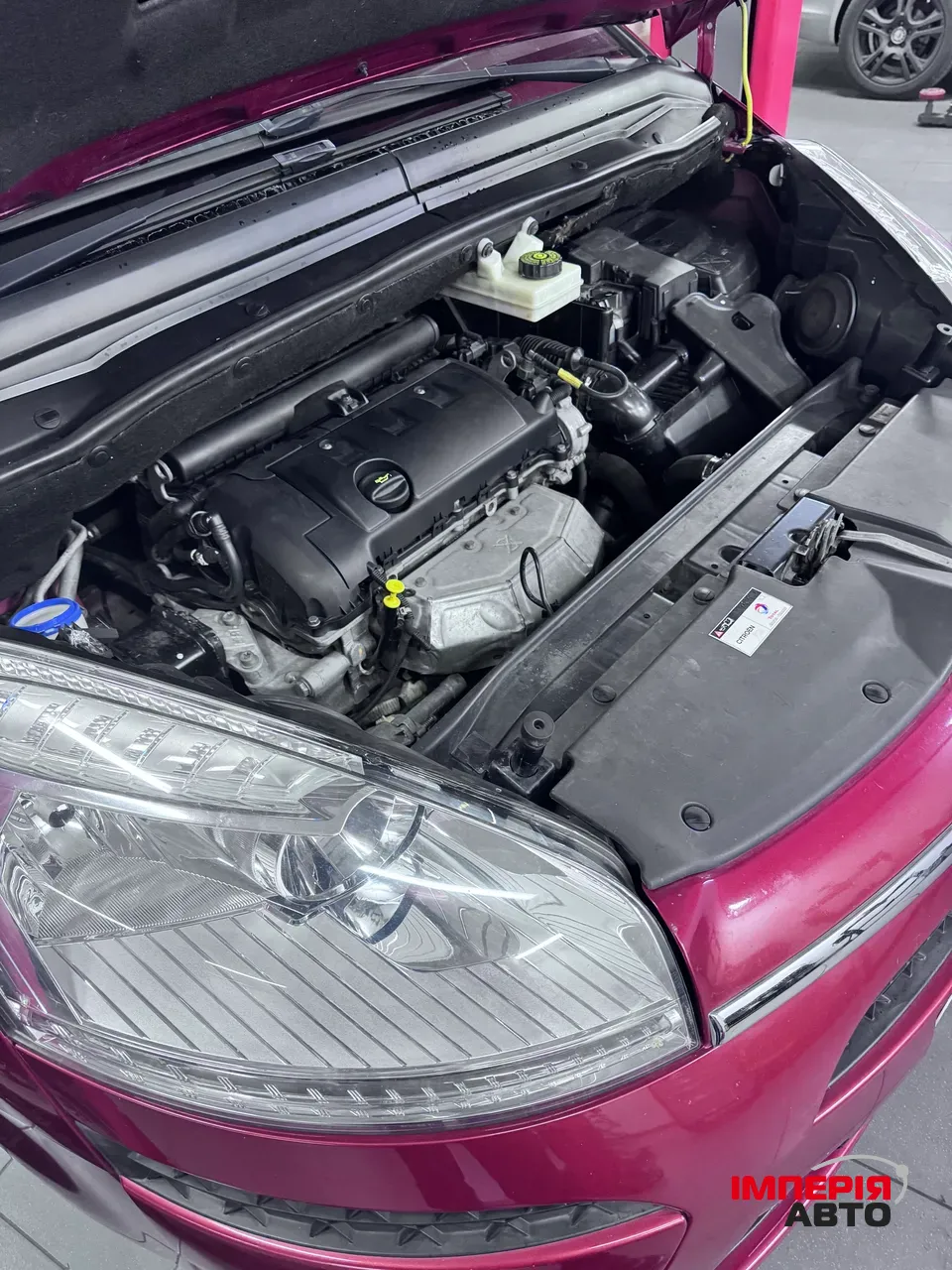 Citroen C4 Picasso - фото 8