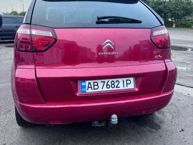 Citroen C4 Picasso - фото 5