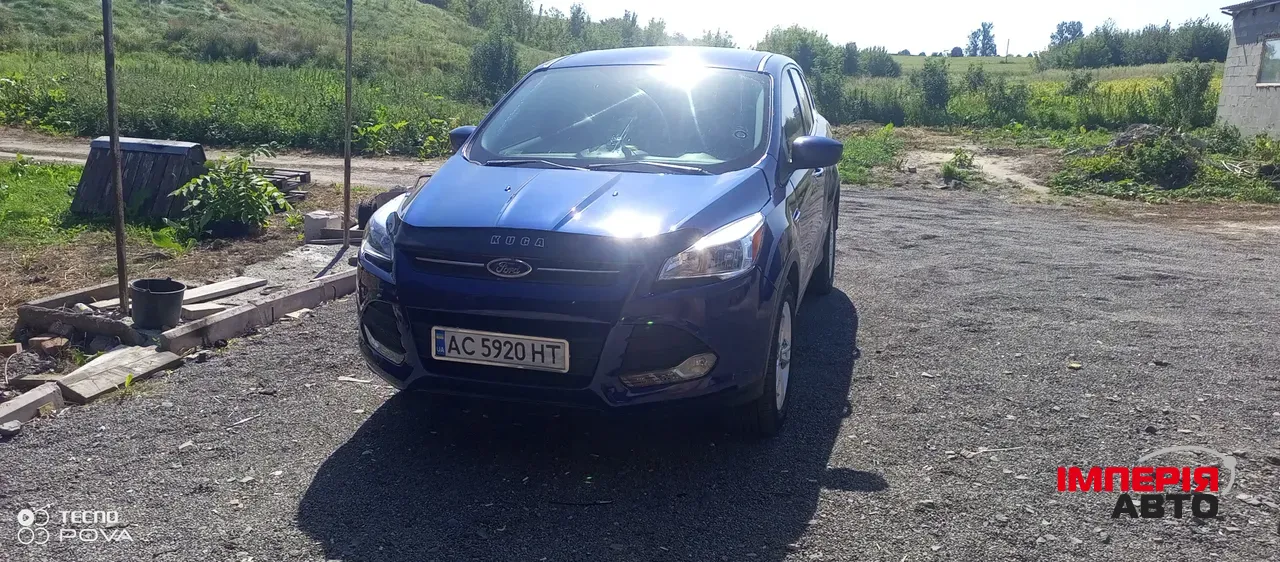 Ford Escape - фото 1