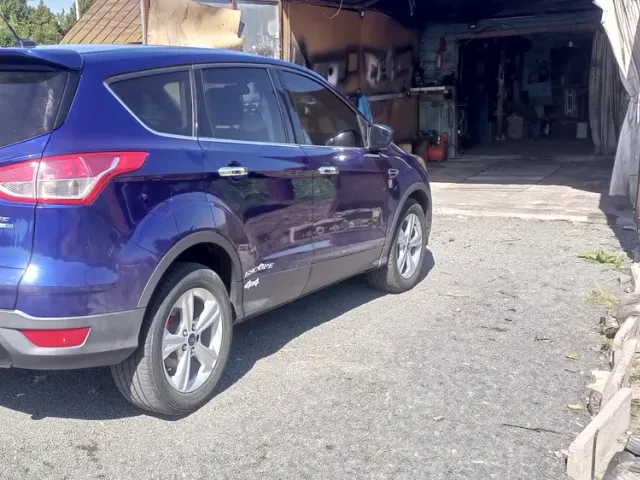 Ford Escape - фото 5