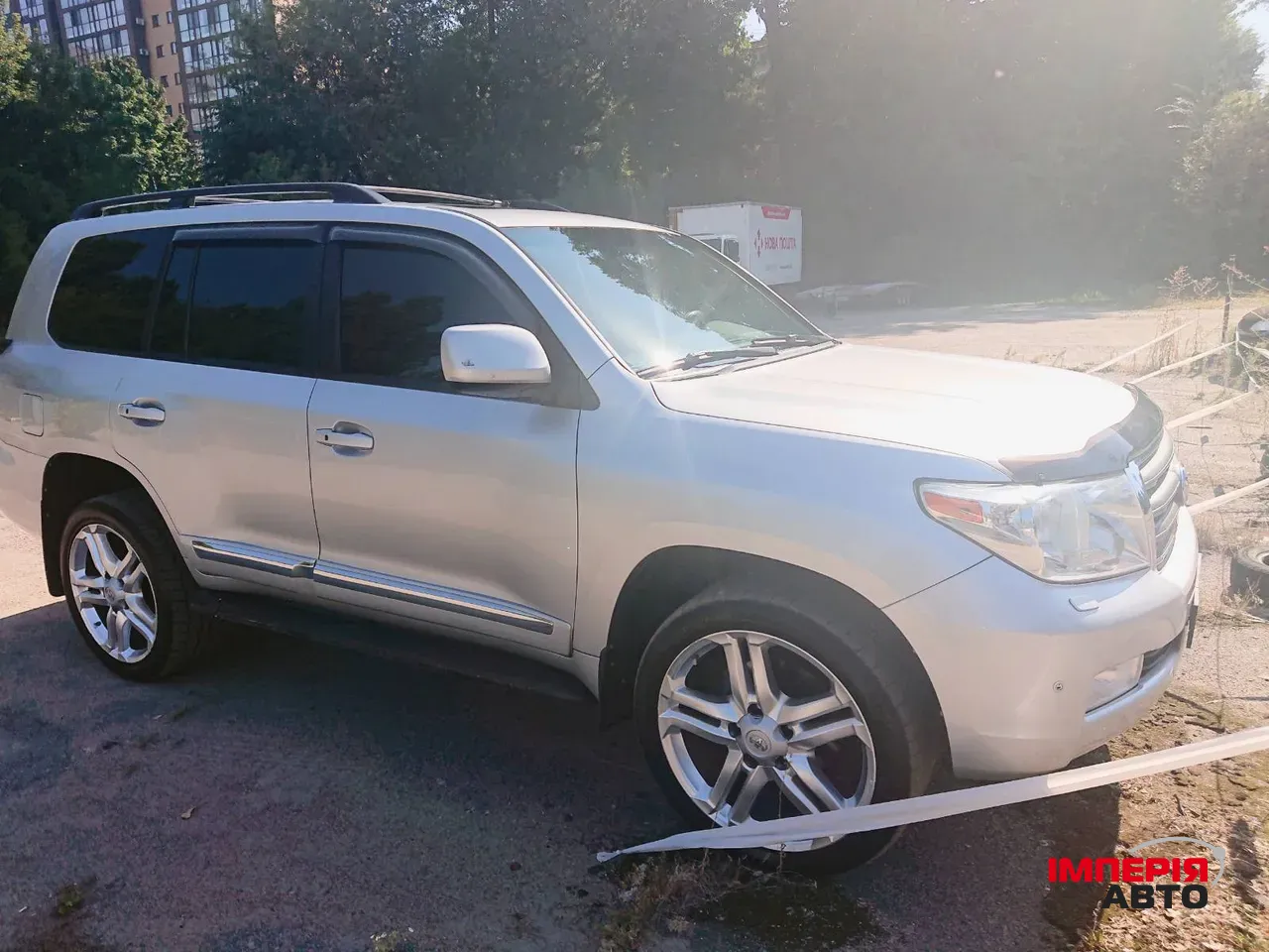 Toyota Land Cruiser - фото 1