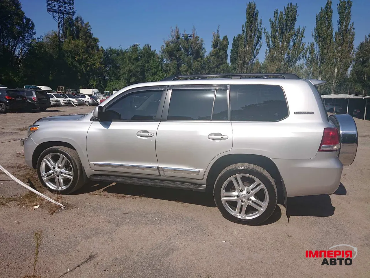 Toyota Land Cruiser - фото 5