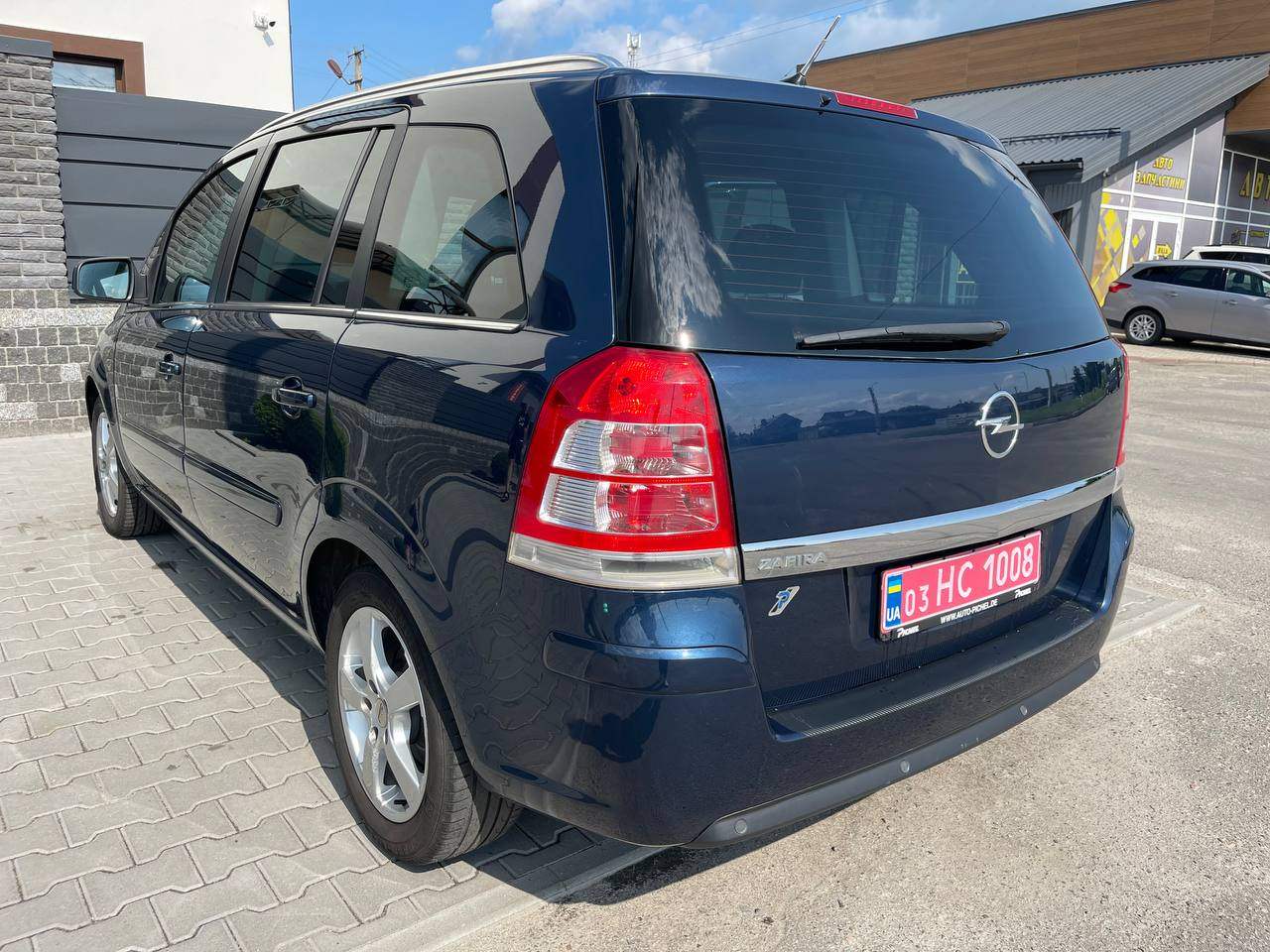 Opel Zafira - фото 3