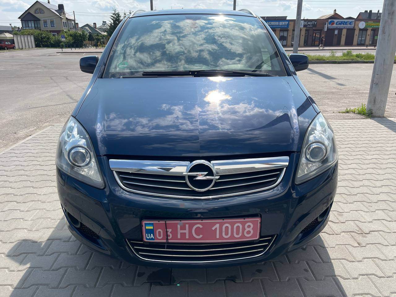 Opel Zafira - фото 2