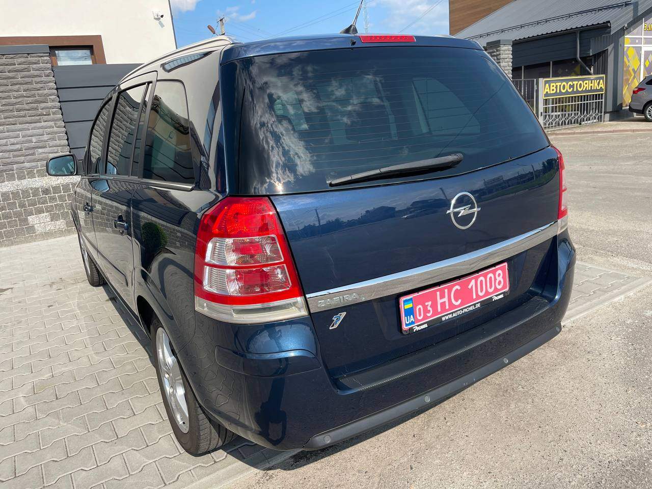 Opel Zafira - фото 21