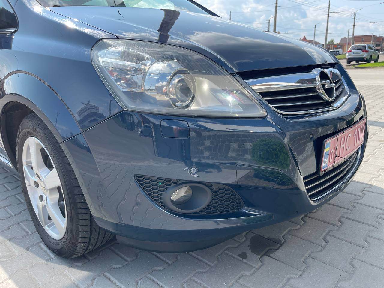 Opel Zafira - фото 22